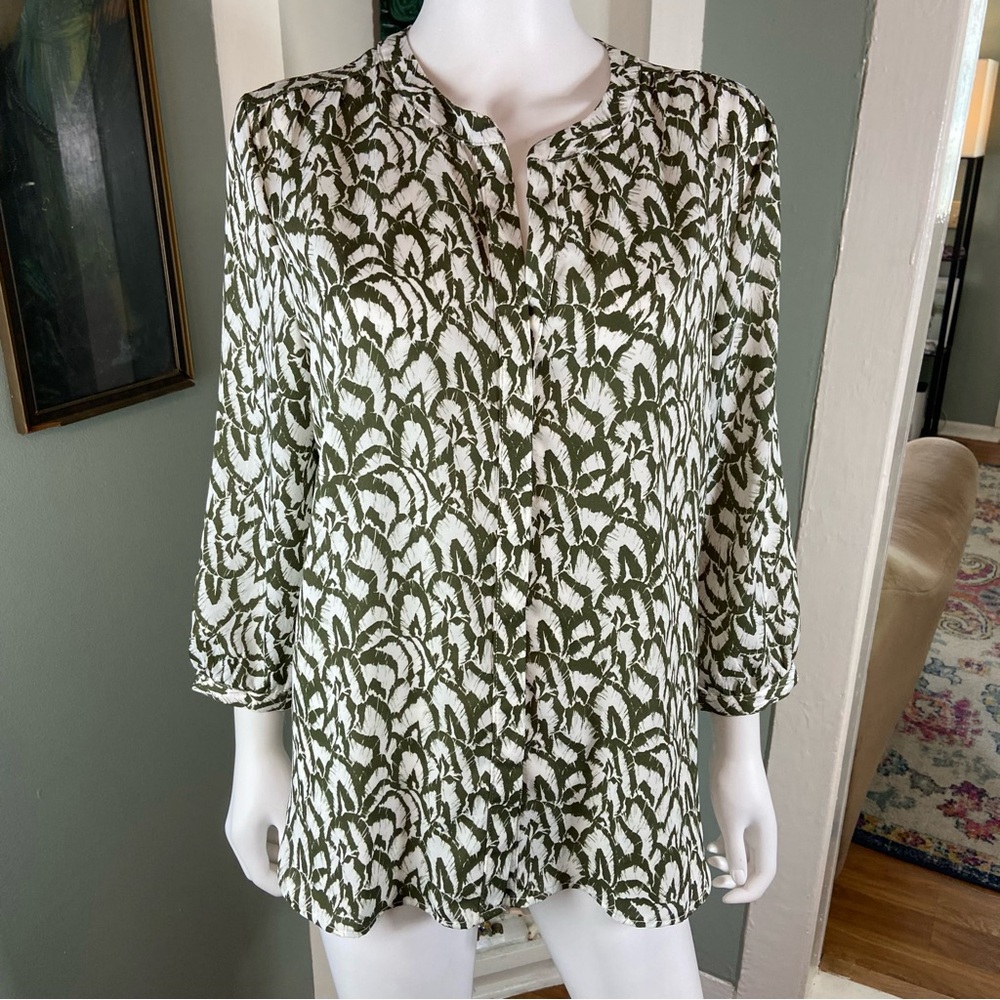 JACHS Girlfriend Olive Green White Abstract Button Down Top Blouse Shirt Medium - Picture 3 of 12